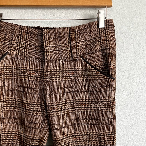 Alice + Olivia Brown Tweed Plaid Flared Leg Pants. Size 0 - Picture 2 of 11
